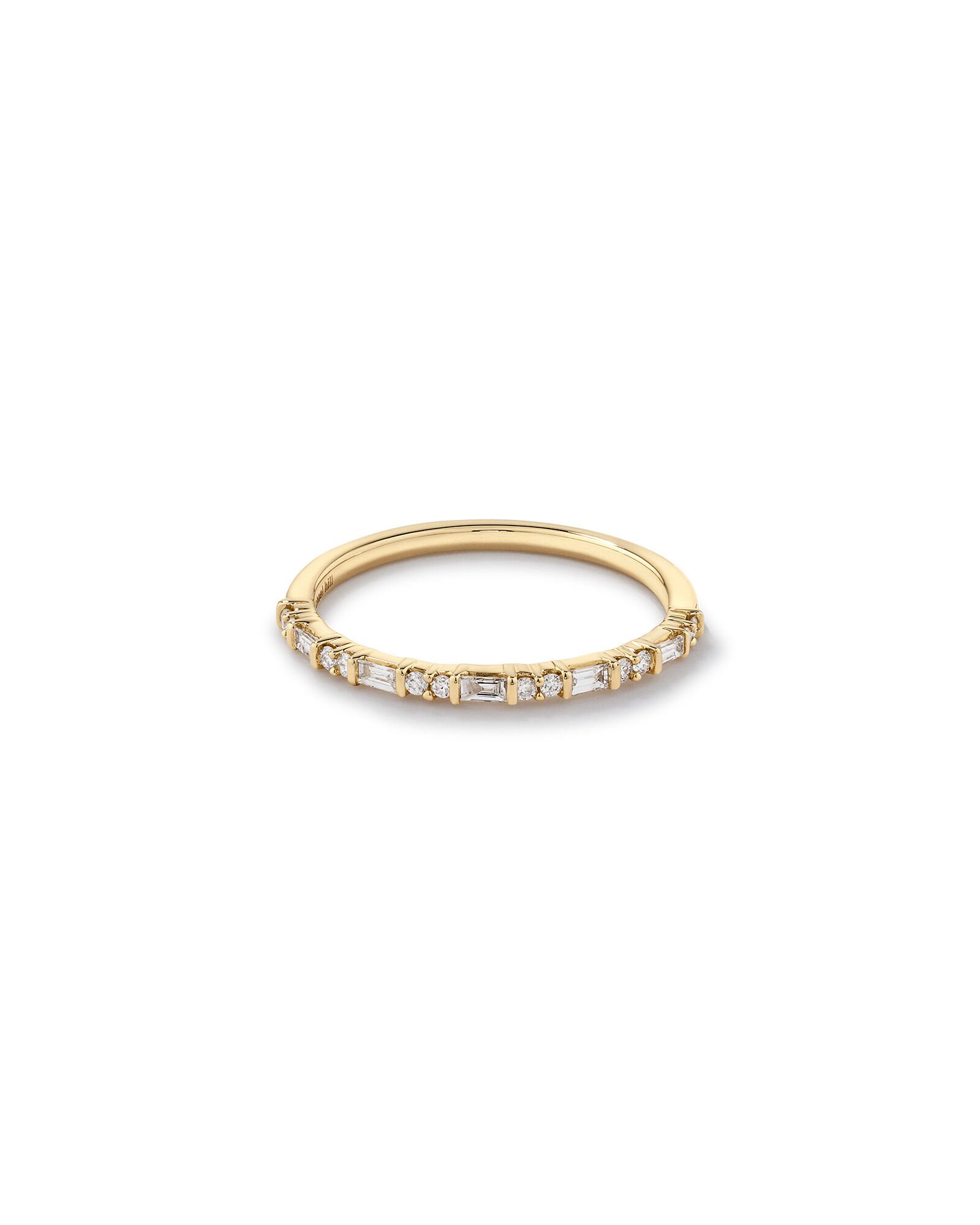 Wedding Ring with 0.20 Carat TW of Diamonds in 14kt Yellow Gold